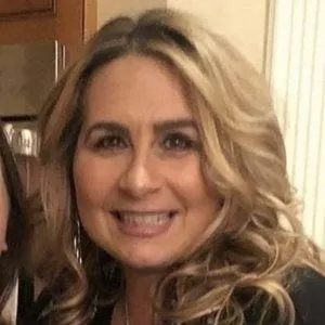 Lisa Valastro (Reality Star)