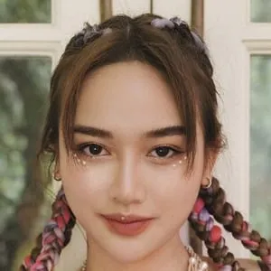 Ms Kuan