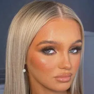 Alicia Johnston