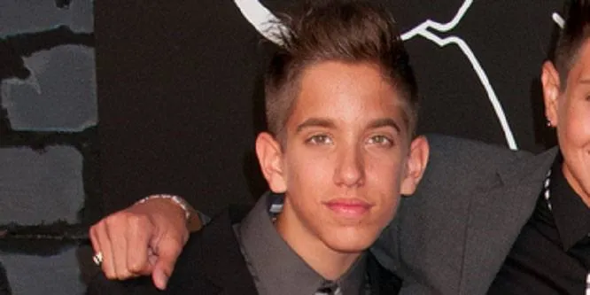 Jason Smith (Pop Singer)