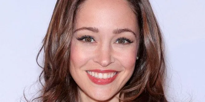 Autumn Reeser