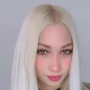 Leslie Natasha