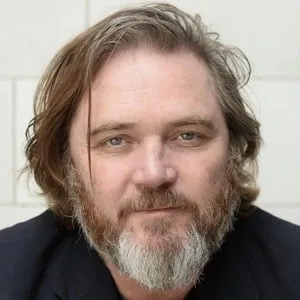 Alex Ferns