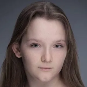 Gwen Currant