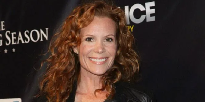 Robyn Lively
