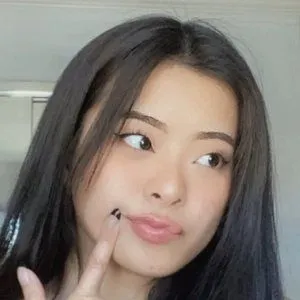 Molly Kae