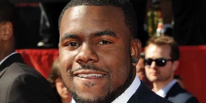 Mark Ingram Jr. (Football Player)