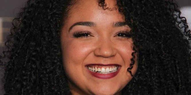 Aisha Dee
