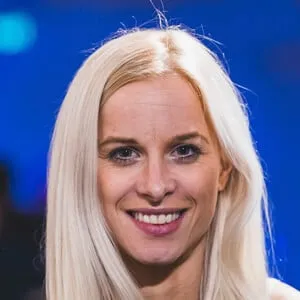 Anna Davey