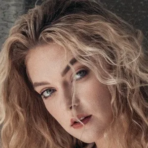 Nicole Petrie