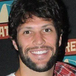 Gustavo Leão