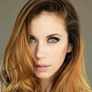 Jennifer Lynn