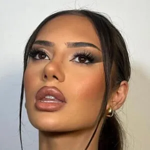 Mia Anastasia