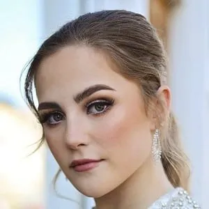 Lydia Newton