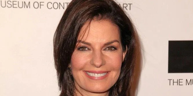 Sela Ward