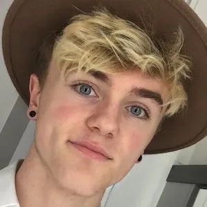 Thomas Moore (Snapchat Star)