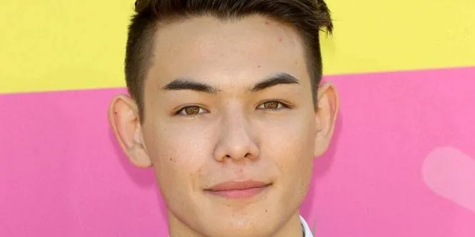 Ryan Potter (TV Actor)