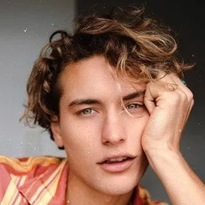 Nico Lorenzón (Model)