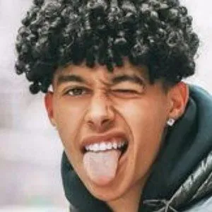 Rayan Lewiis