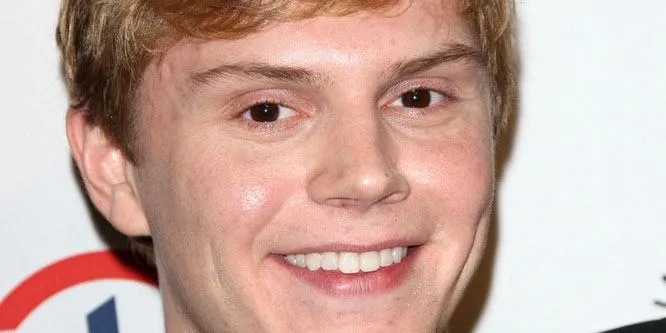 Evan Peters