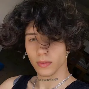 Eidan Roses