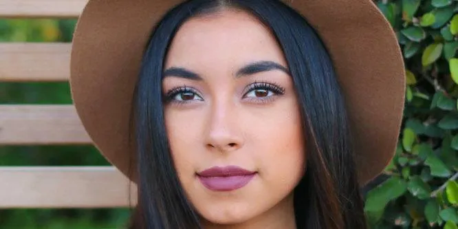 Jeanine Amapola