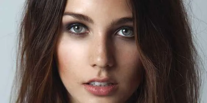 Cata Freer