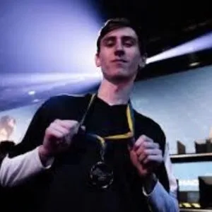Bizzle (eSports Player)