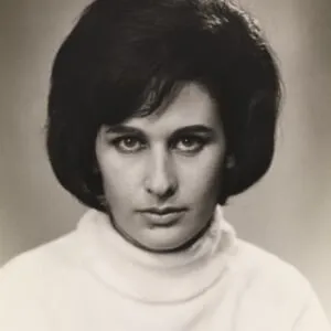 Rosa Lobato