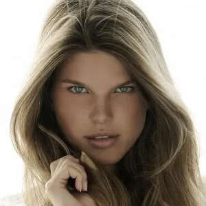 Lara Schmidt