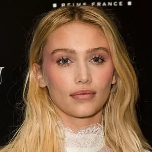 Cailin Russo