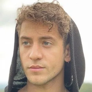 Gian Varela