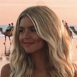 Elise Cook