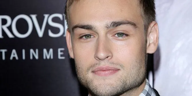 Douglas Booth