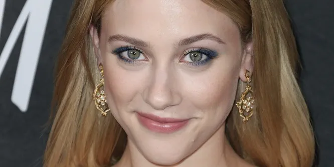 Lili Reinhart