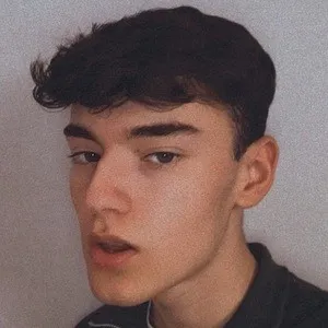 Rocky Ruiz-Tan