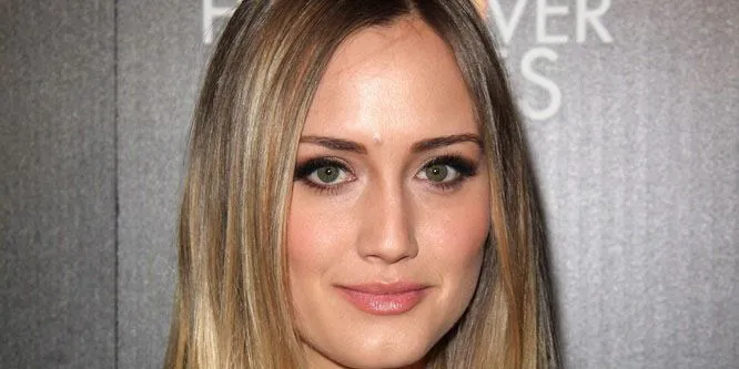 Naomi Kyle