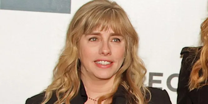 Lisa Roberts Gillan
