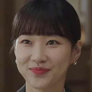 Ha Yoon-kyung