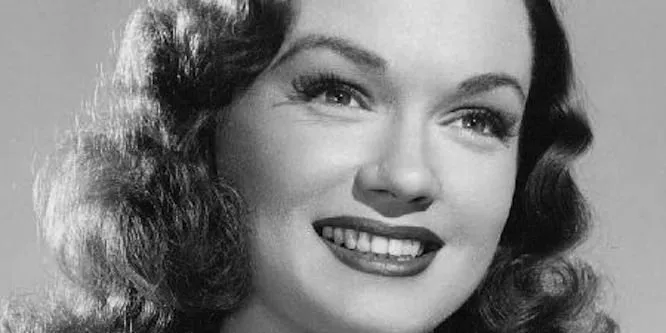 Gloria Henry