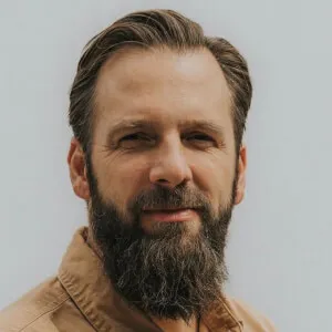 Jonathan Helser