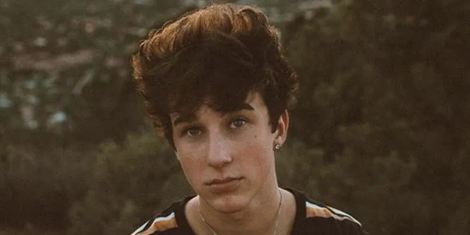 Hunter Rowland