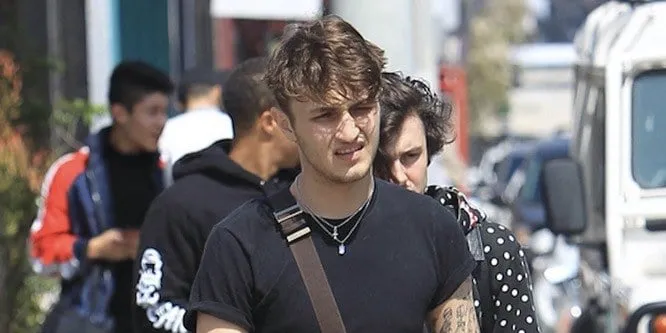 Anwar Hadid