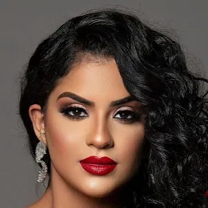 Scarlet Collado