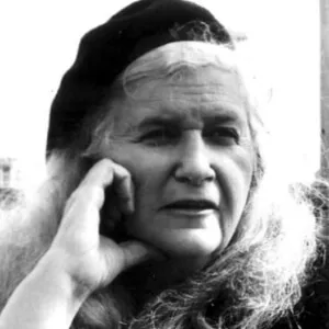 Dorothy Coade Hewett