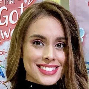 Max Collins (TV Actress)
