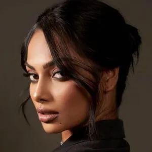Chandrika Ravi