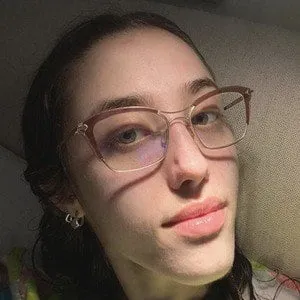 TinyJewishGirl