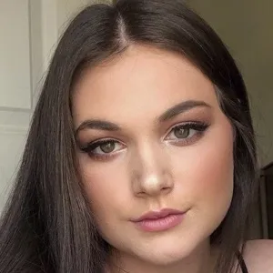 hope_zuckerbrow