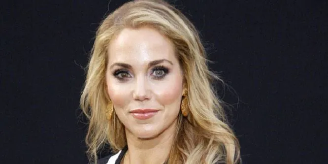 Elizabeth Berkley
